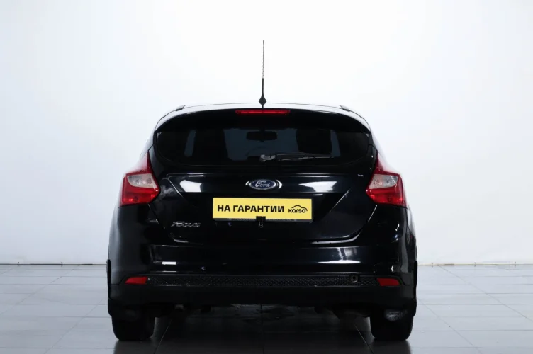 Ford Focus 5 из 6
