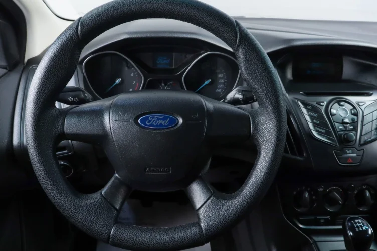 Ford Focus 10 из 15