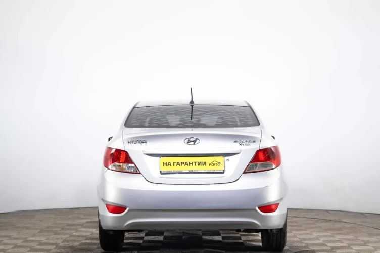 Hyundai Solaris 5 из 6