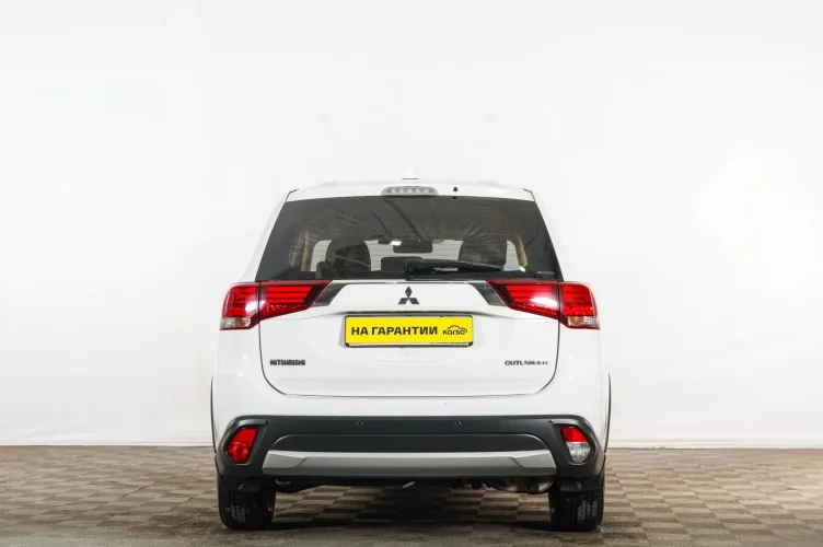 Mitsubishi Outlander 5 из 6