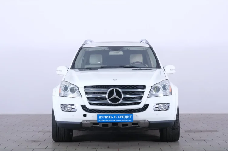 Mercedes-Benz GL-класс 2 из 6