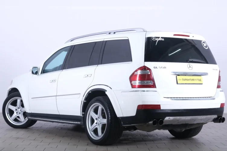 Mercedes-Benz GL-класс 4 из 6