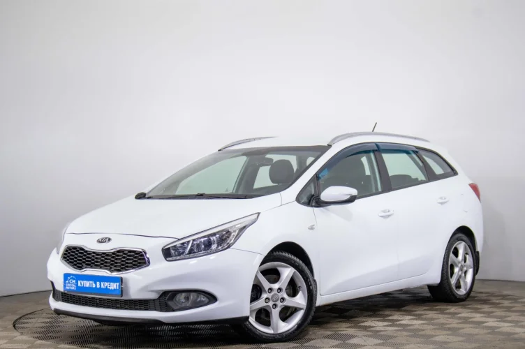 KIA cee'd 3 из 6