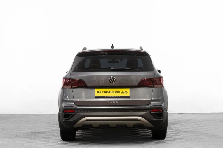 Volkswagen Taos 5 из 6