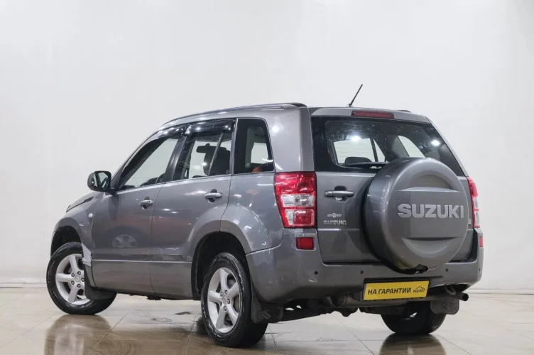 Suzuki Grand Vitara 4 из 6