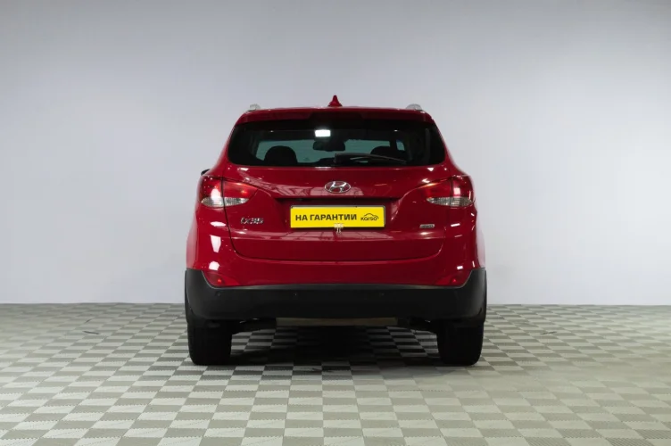 Hyundai ix35 5 из 6
