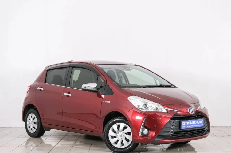 Toyota Vitz 1 из 6