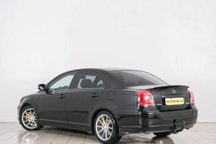 Toyota Avensis 4 из 6