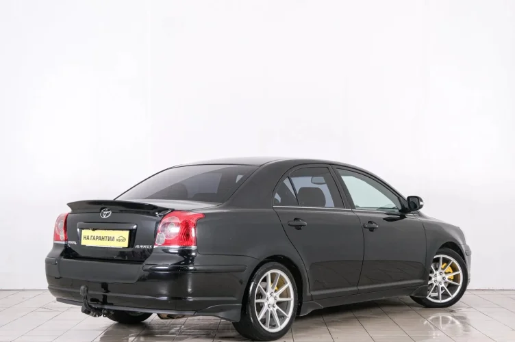 Toyota Avensis 6 из 6