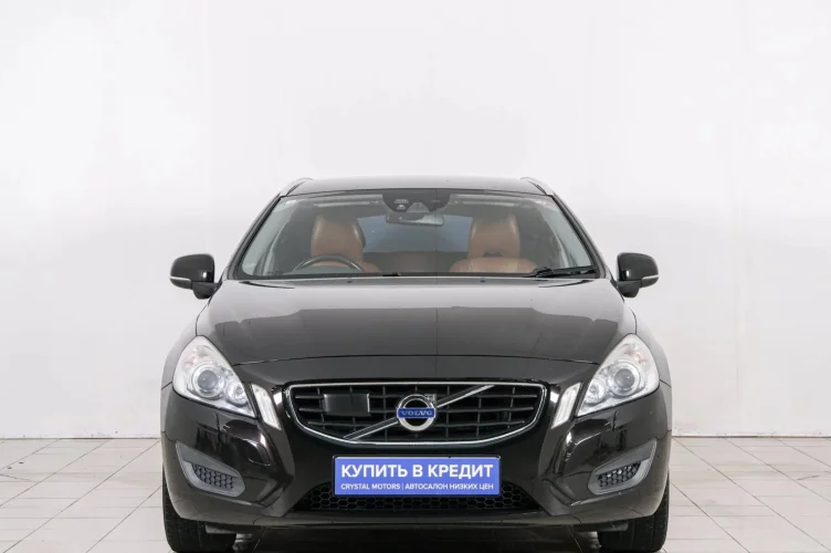 Volvo V60 2 из 6