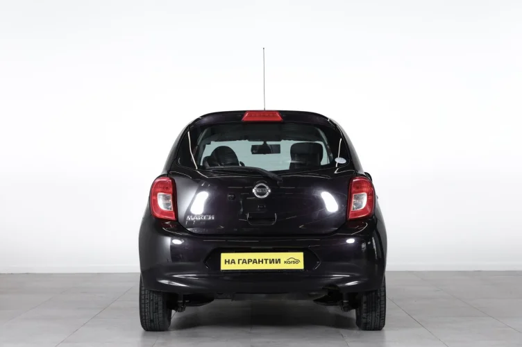 Nissan March 5 из 6