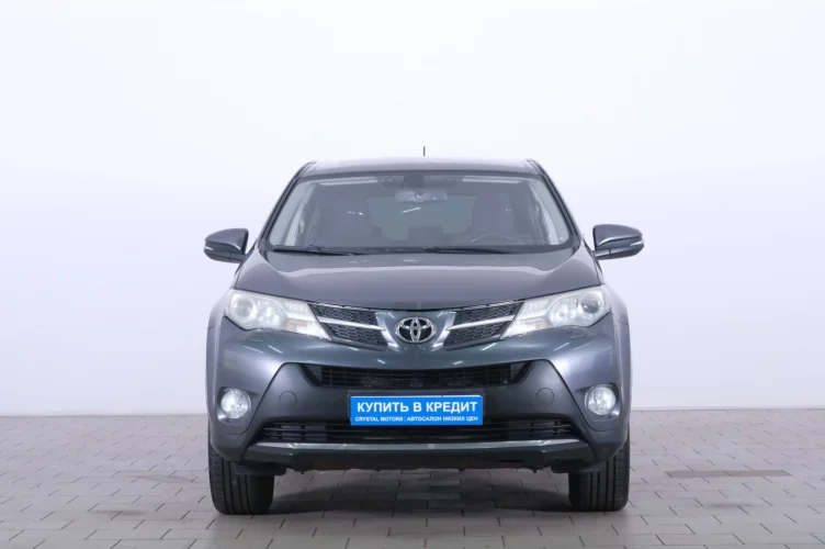 Toyota RAV4 2 из 6