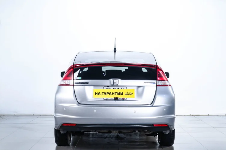 Honda Insight 5 из 6