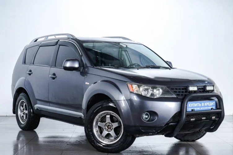 Mitsubishi Outlander 1 из 6