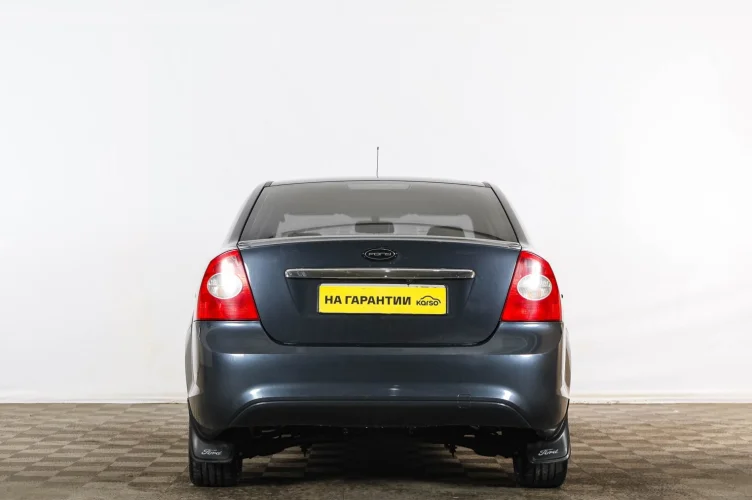 Ford Focus 5 из 6