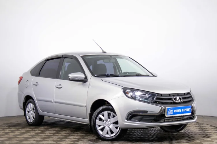 ВАЗ (LADA) Granta 1 из 6
