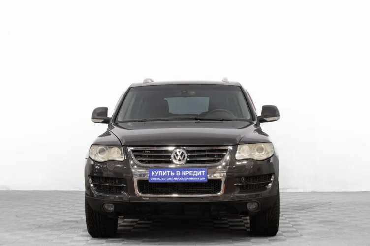 Volkswagen Touareg 2 из 6
