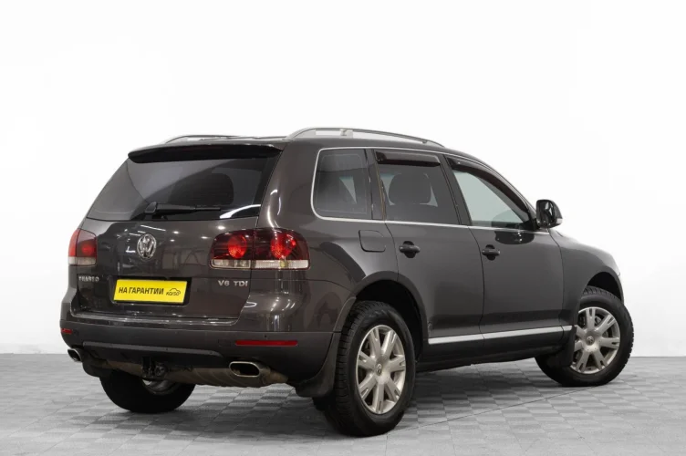 Volkswagen Touareg 4 из 6