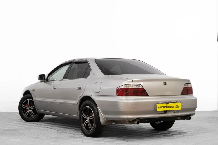 Honda Inspire 6 из 6