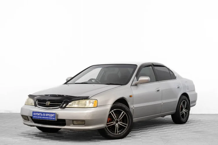 Honda Inspire 3 из 6