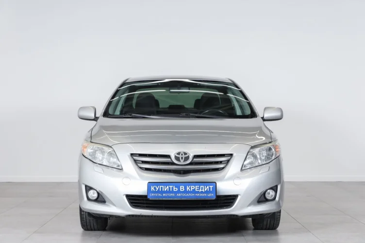 Toyota Corolla 2 из 6