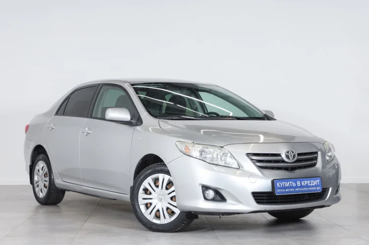 Toyota Corolla 1 из 6