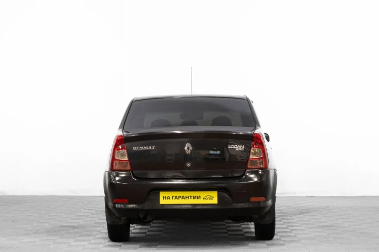 Renault Logan 5 из 6