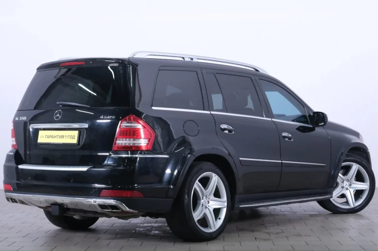Mercedes-Benz GL-класс 6 из 6