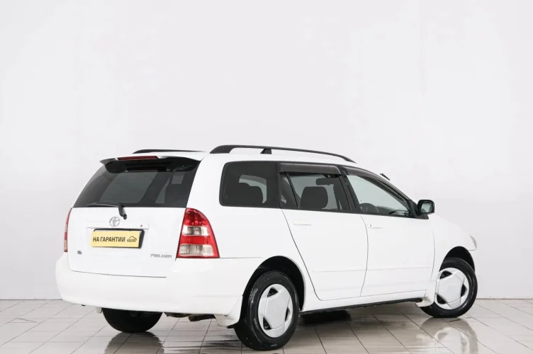 Toyota Corolla Fielder 6 из 6