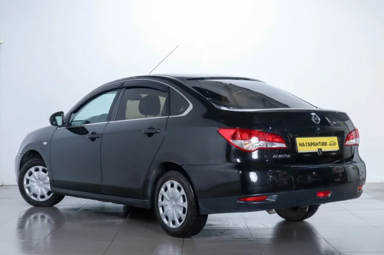 Nissan Almera 4 из 6
