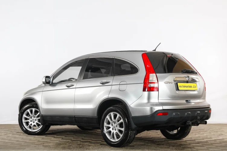 Honda CR-V 4 из 6
