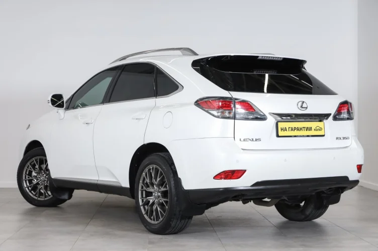 Lexus RX 4 из 6