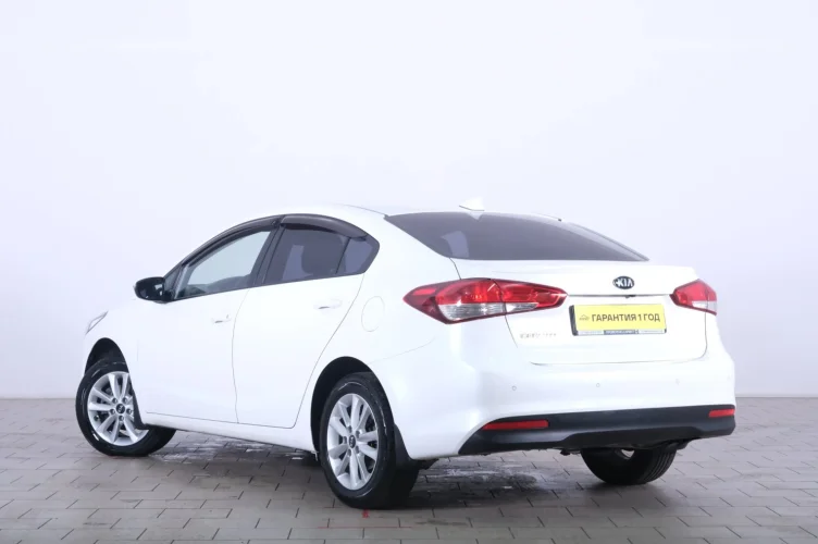 KIA Cerato 4 из 6