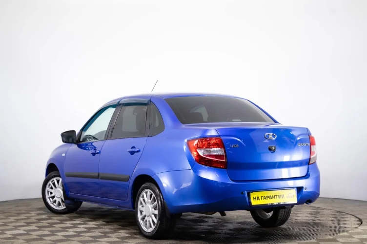ВАЗ (LADA) Granta 4 из 6