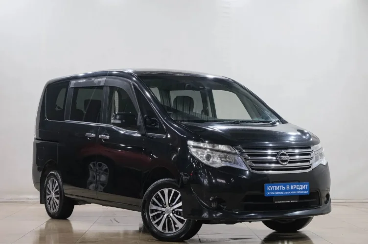 Nissan Serena 1 из 6