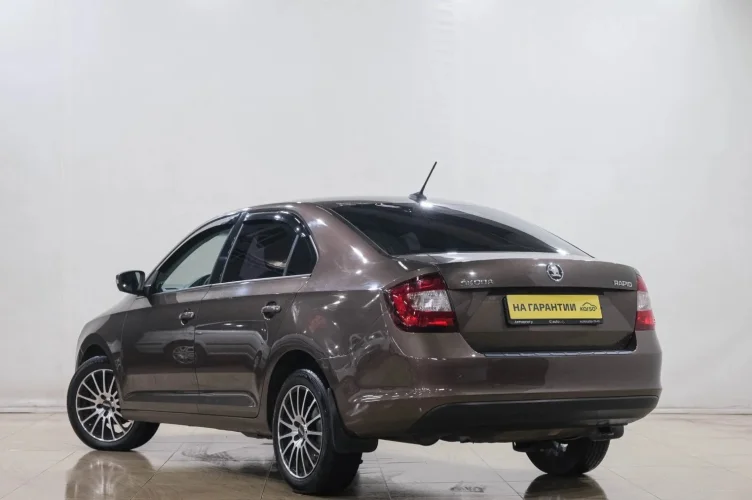 Skoda Rapid 4 из 6