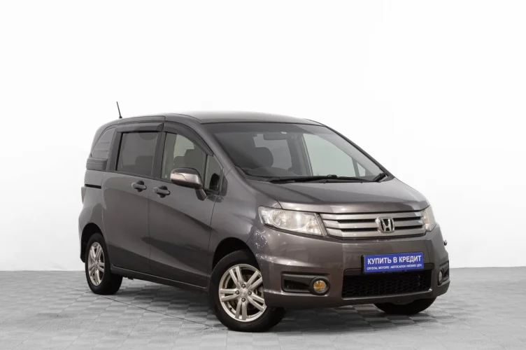 Honda Freed 1 из 6