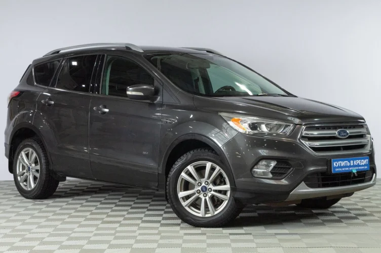 Ford Kuga 1 из 6