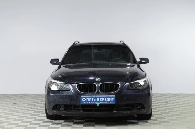 BMW 5 серия 2 из 6