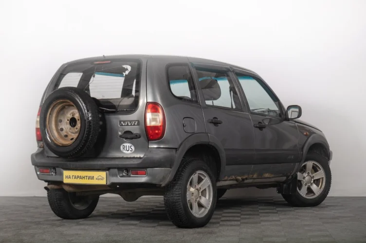 Chevrolet Niva 6 из 6