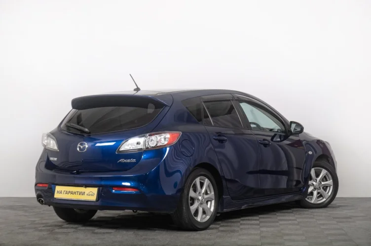 Mazda Axela 6 из 6