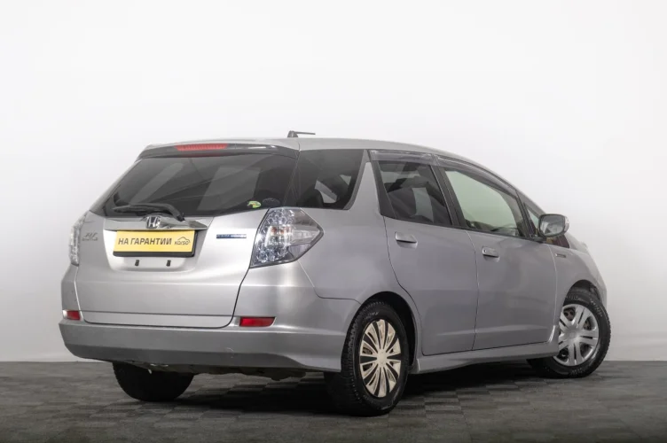 Honda Fit Shuttle 6 из 6