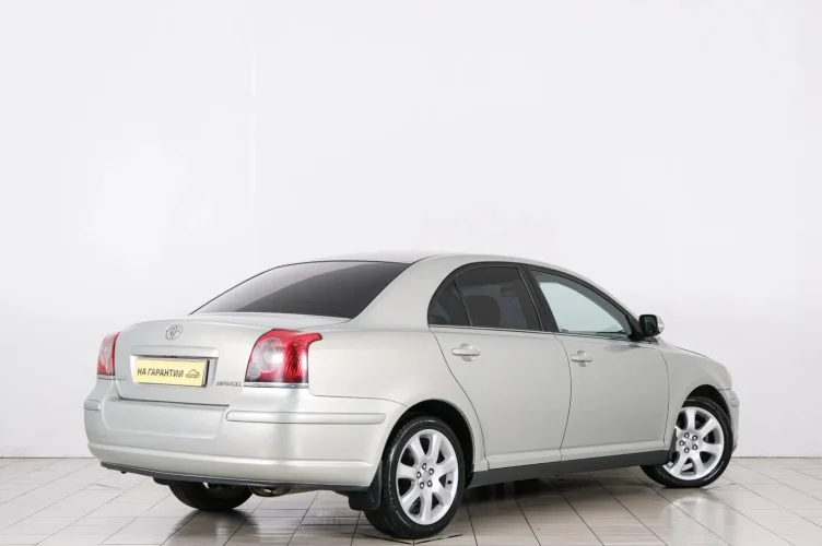 Toyota Avensis 6 из 6