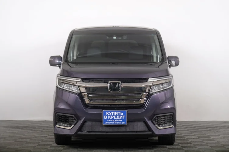 Honda Stepwgn Spada 3 из 6