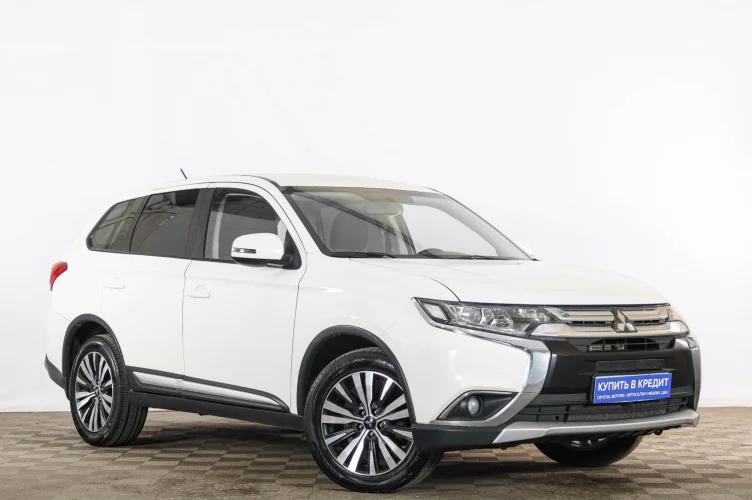 Mitsubishi Outlander 1 из 6