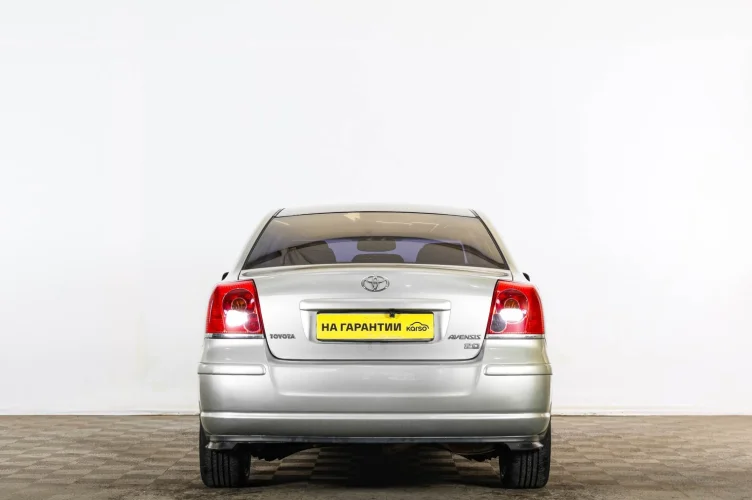Toyota Avensis 5 из 6