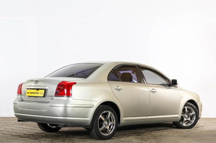 Toyota Avensis 6 из 6