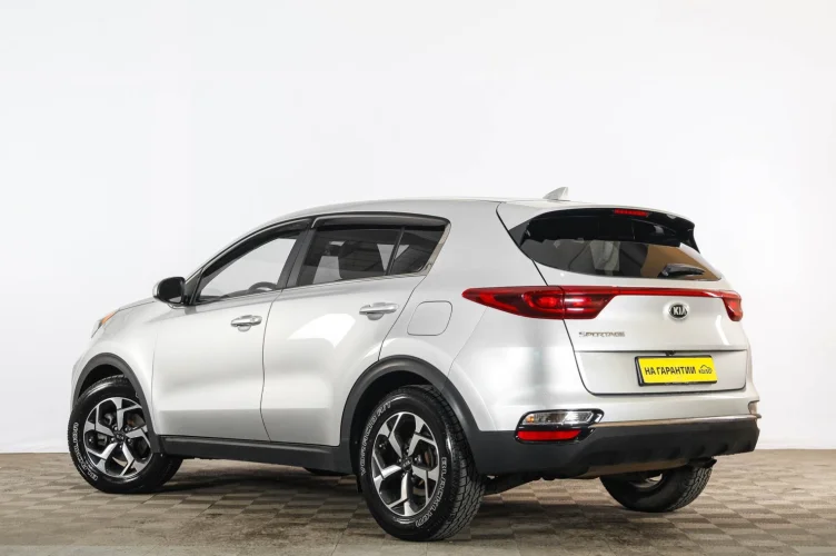 KIA Sportage 4 из 6
