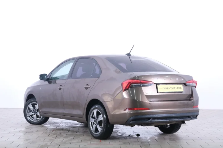 Skoda Rapid 4 из 6