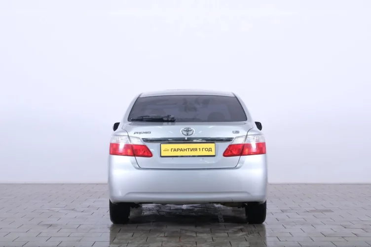 Toyota Premio 5 из 6